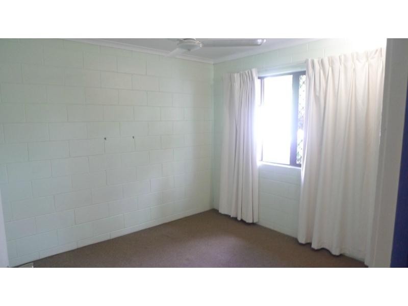 4/132 Queens Road, Hermit Park QLD 4812