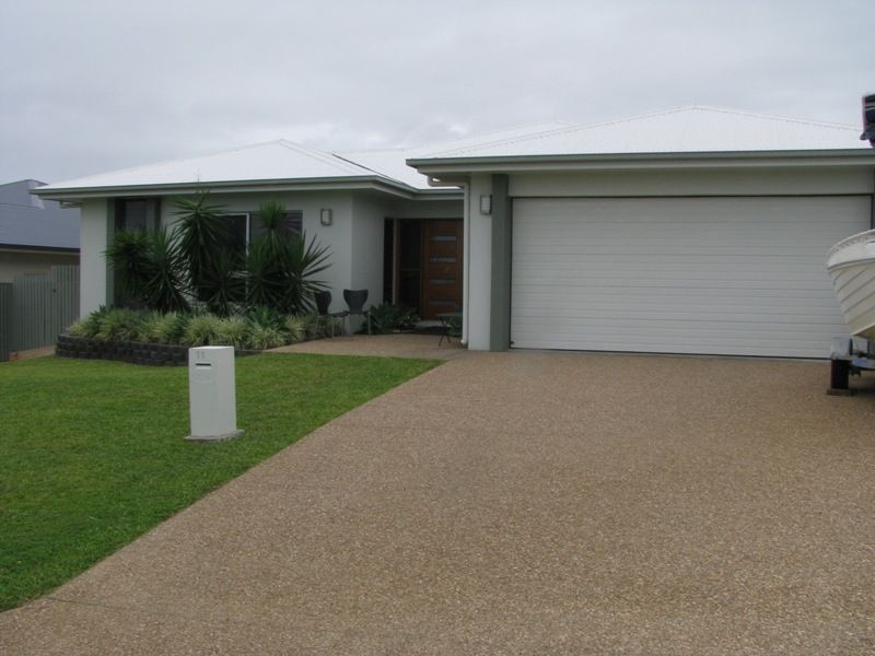 11 Keswick Court, Bushland Beach QLD 4818