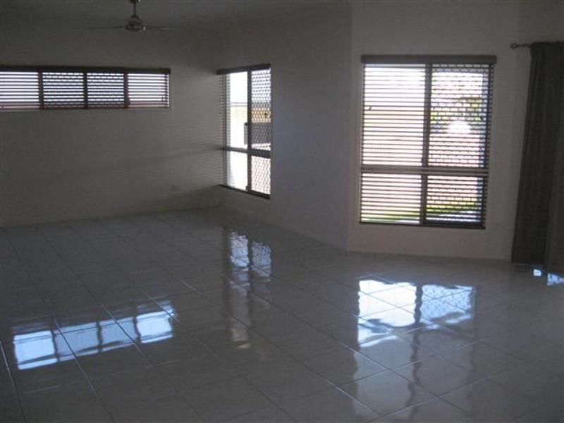 11 Keswick Court, Bushland Beach QLD 4818