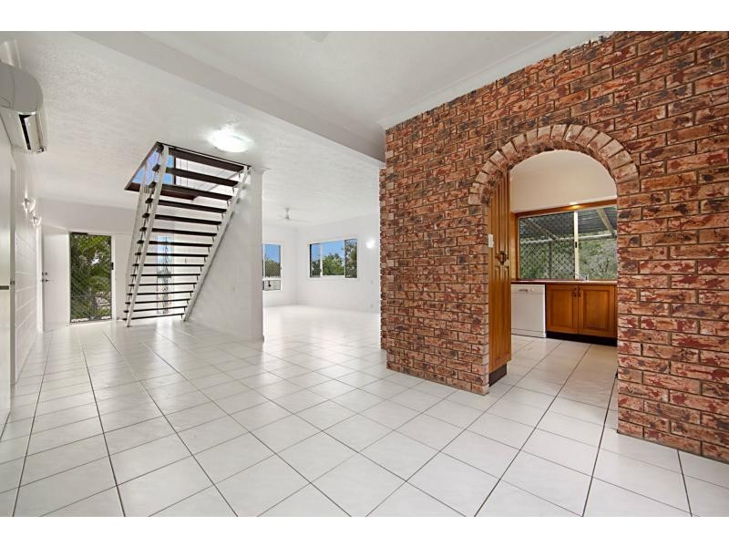 11 Bellevue Court, Wulguru QLD 4811