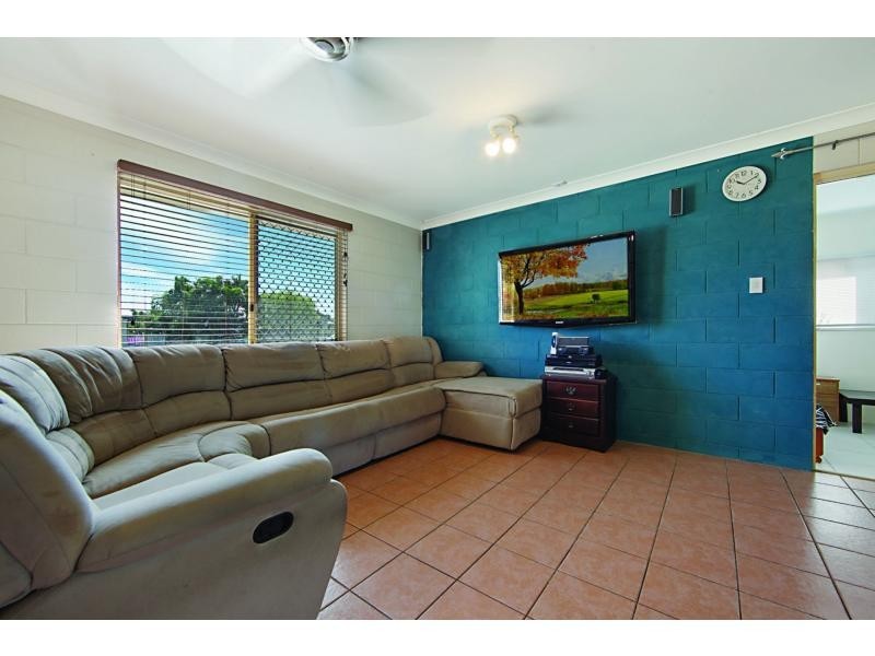 8 Gatwick Street, Burdell QLD 4818