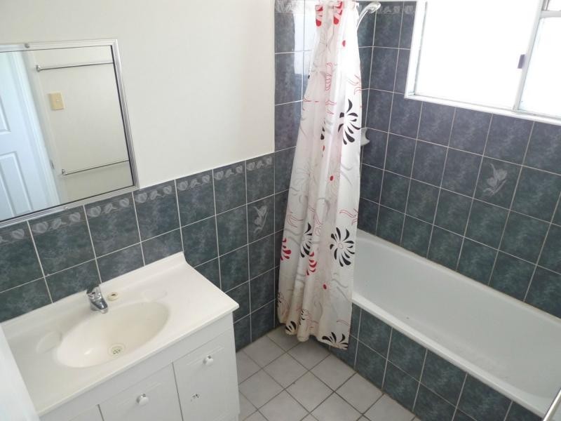 3 Lornsleigh Street, Mount Louisa QLD 4814