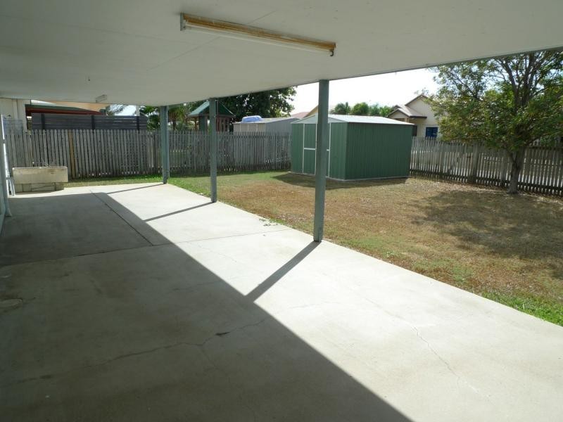 3 Lornsleigh Street, Mount Louisa QLD 4814