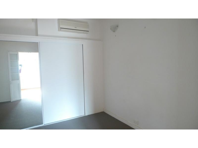 2/22 Soule Street, Hermit Park QLD 4812