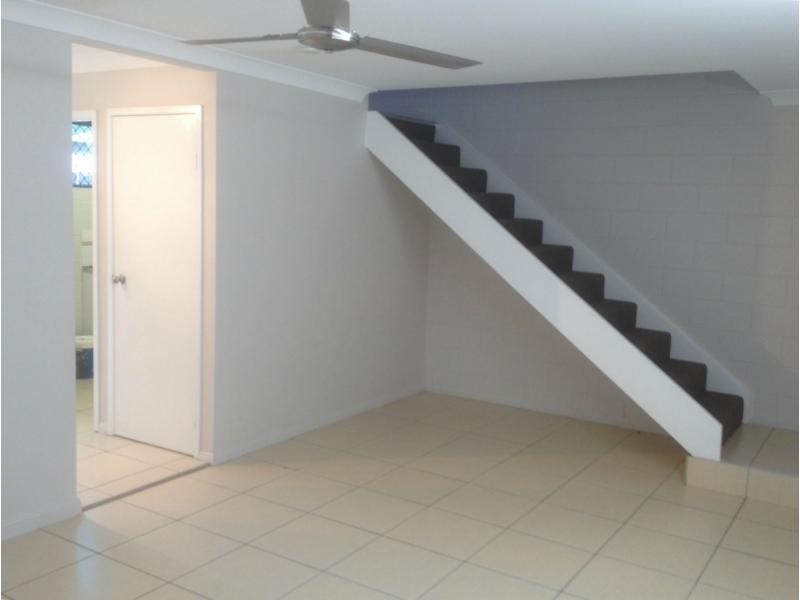 3/12 Richmond Street, Hermit Park QLD 4812