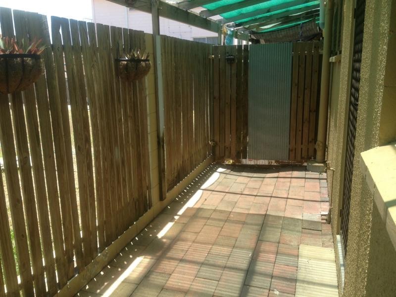 3/12 Richmond Street, Hermit Park QLD 4812