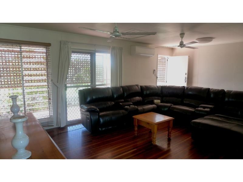 16 Hutchins Street, Heatley QLD 4814