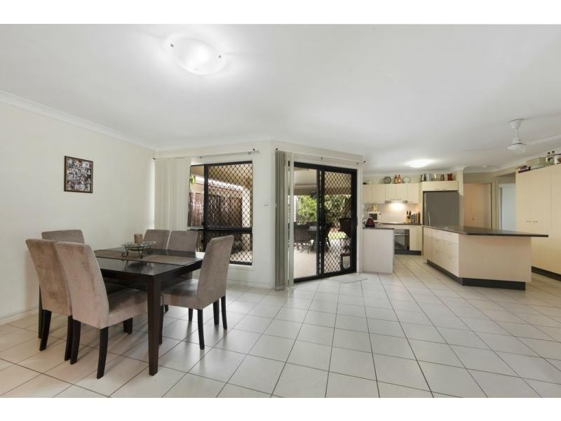 20 Chichester Avenue, Kirwan QLD 4817