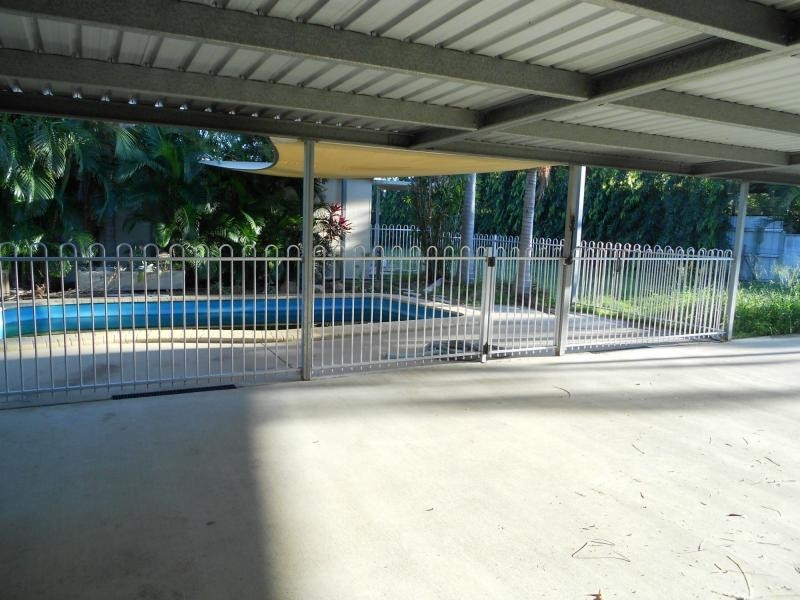 17 Watt Street, Wulguru QLD 4811