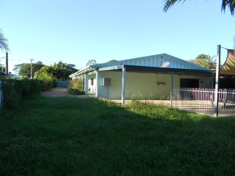 17 Watt Street, Wulguru QLD 4811