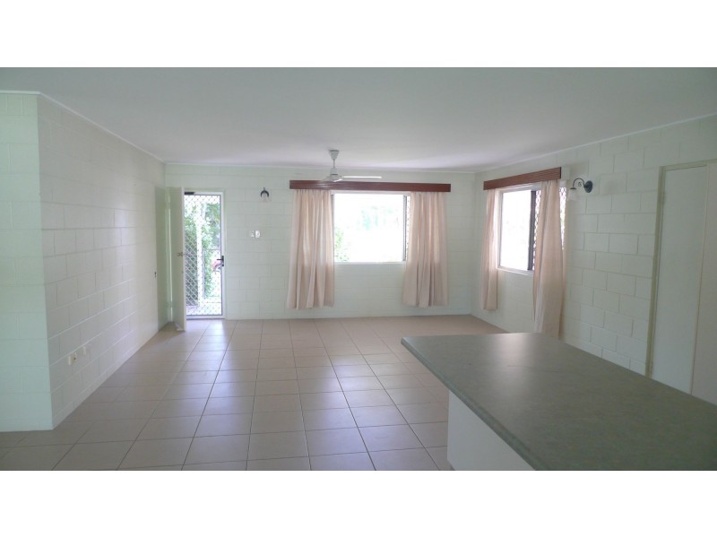 27 Tam O’Shanter Drive, Kirwan QLD 4817