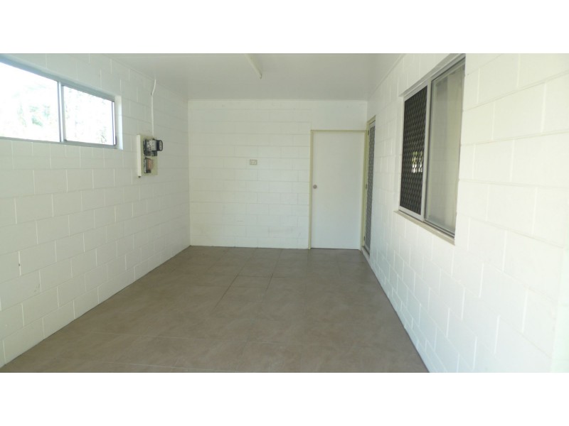 27 Tam O’Shanter Drive, Kirwan QLD 4817