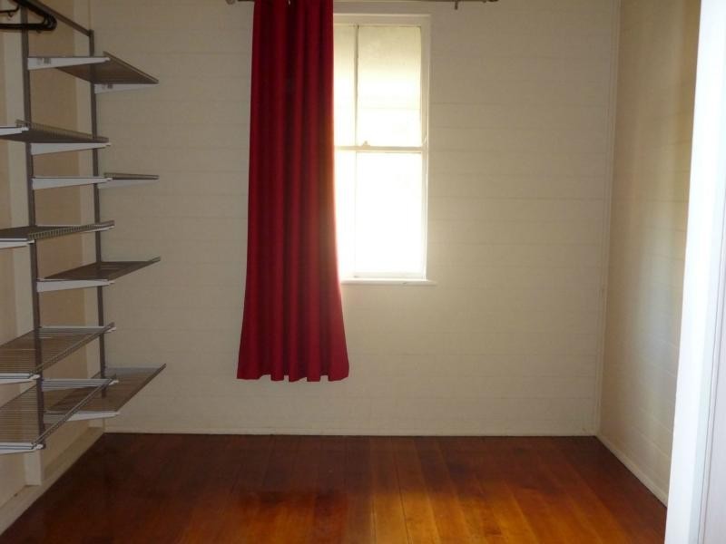 34 Ackers Street, Hermit Park QLD 4812