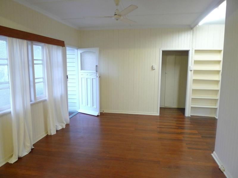 57 Rose Street, North Ward QLD 4810