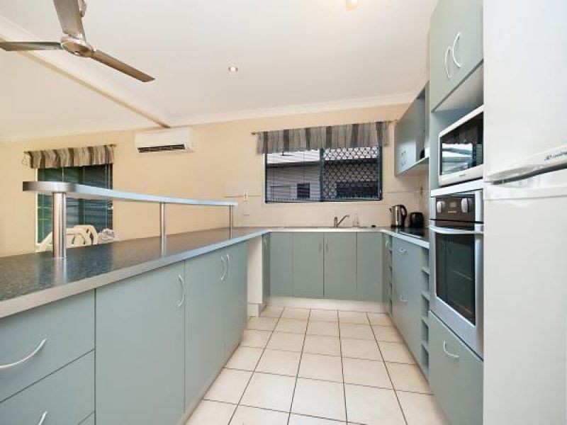 4 Waterpark Place, Idalia QLD 4811