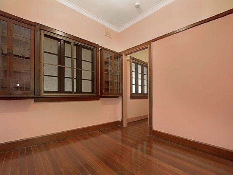 37 Ackers Street, Hermit Park QLD 4812