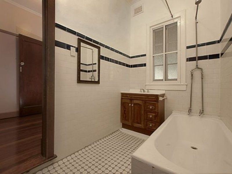 37 Ackers Street, Hermit Park QLD 4812