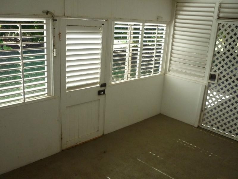 37 Ackers Street, Hermit Park QLD 4812