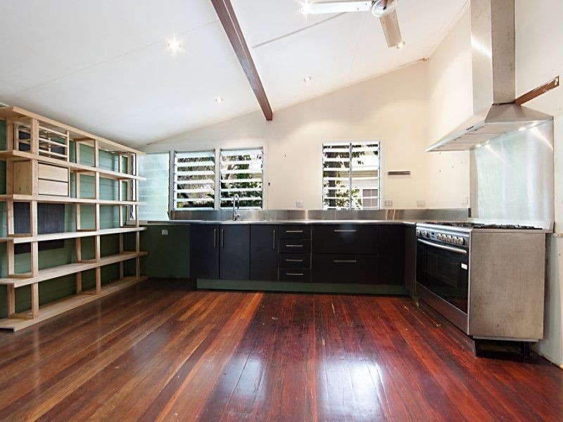 51 Bell Street, South Townsville QLD 4810