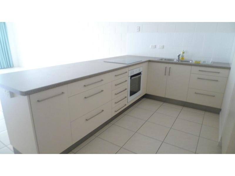 2/29 Ackers Street, Hermit Park QLD 4812