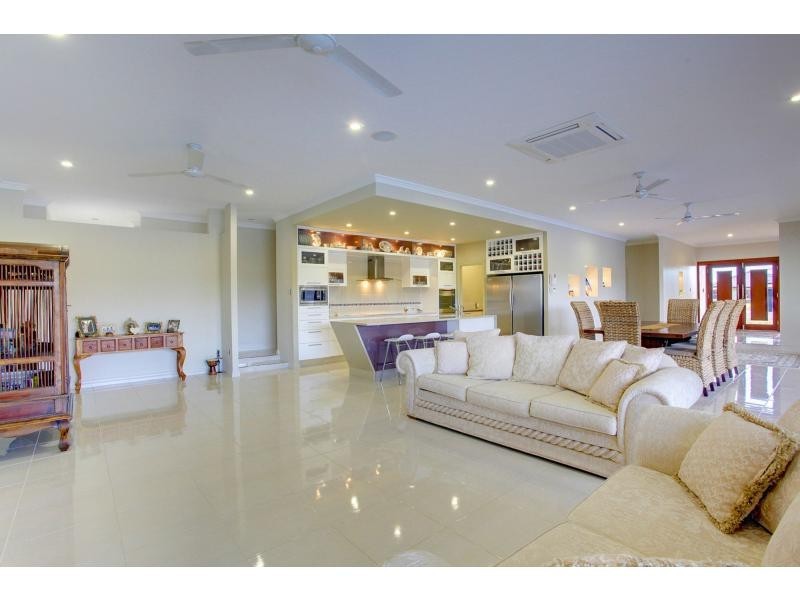 8 Retire Court, Rupertswood QLD 4817