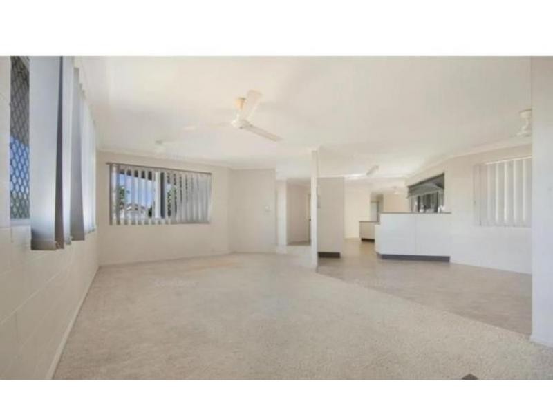 29 Amber Avenue, Rasmussen QLD 4815