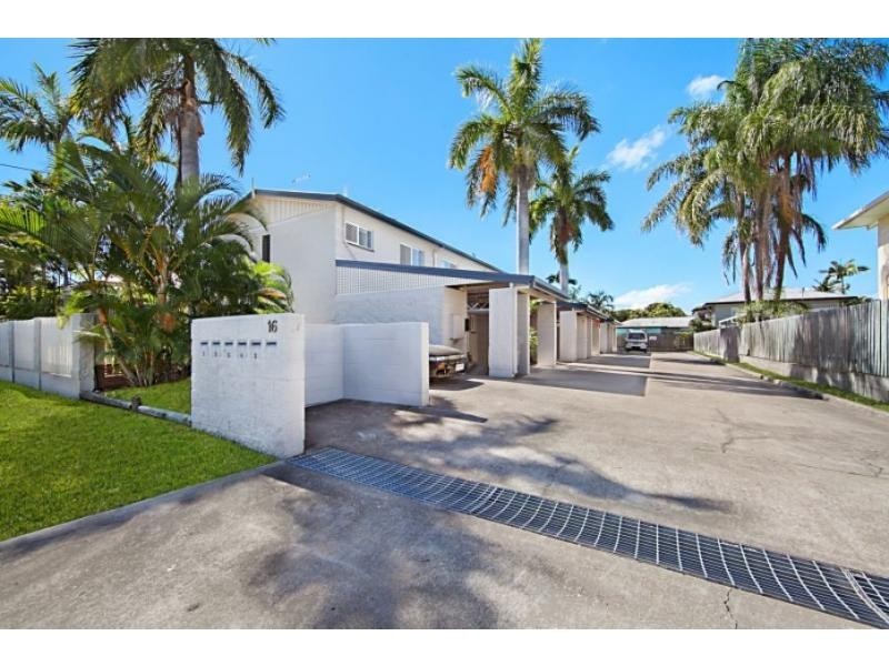 Unit 4/16 Marks Street, Hermit Park QLD 4812