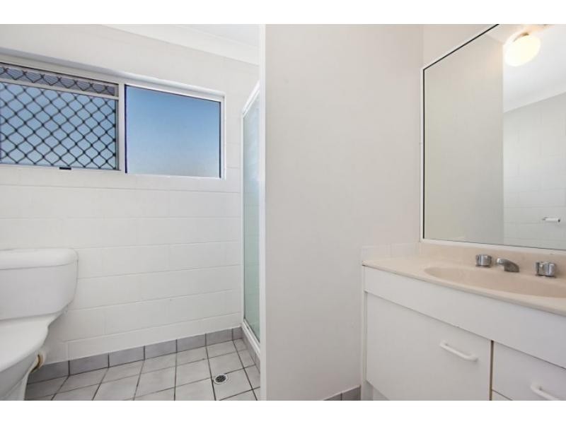 Unit 4/16 Marks Street, Hermit Park QLD 4812