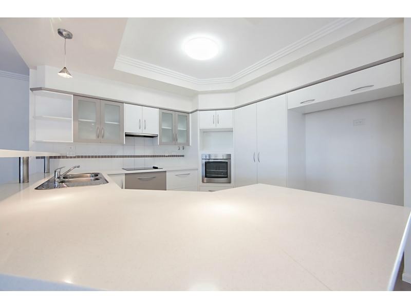 15 Whitewood Close, Greenview, Mount Louisa QLD 4814