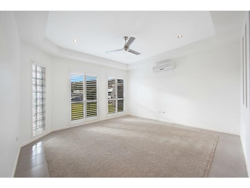 15 Whitewood Close, Greenview, Mount Louisa QLD 4814