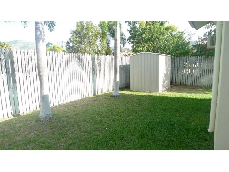 4 Curtin Place, Douglas QLD 4814