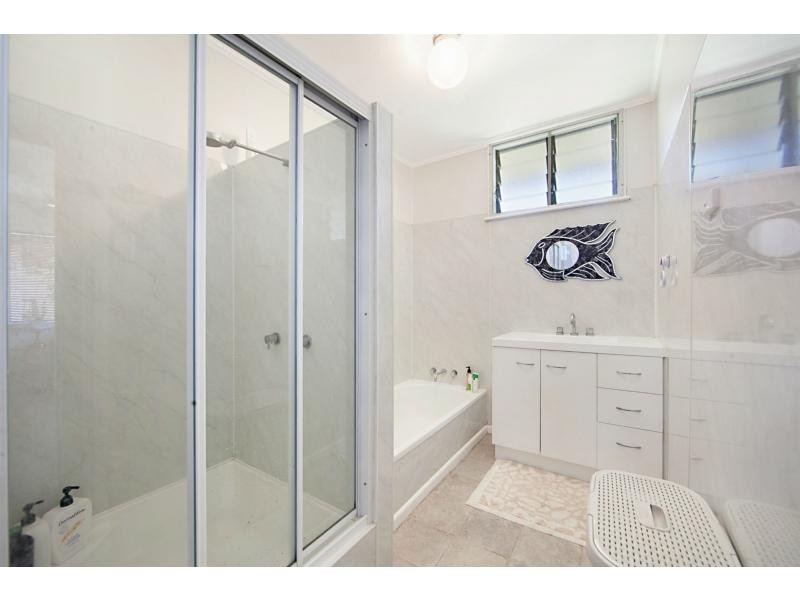 16 Arkaba Street, Mount Louisa QLD 4814