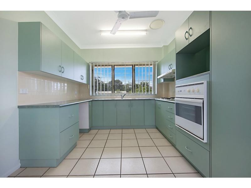 17 Evergreen Drive, Kirwan QLD 4817