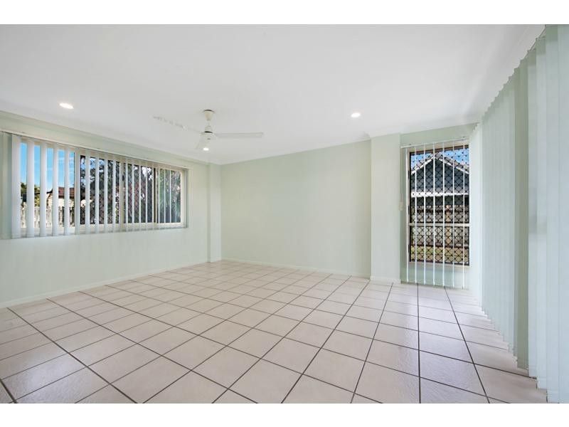 17 Evergreen Drive, Kirwan QLD 4817