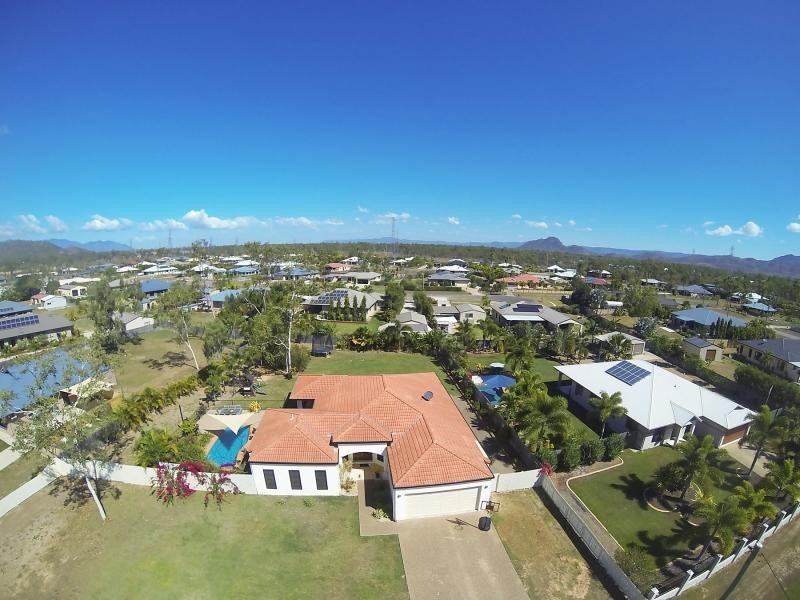 15 Cowboy Court, Kelso QLD 4815