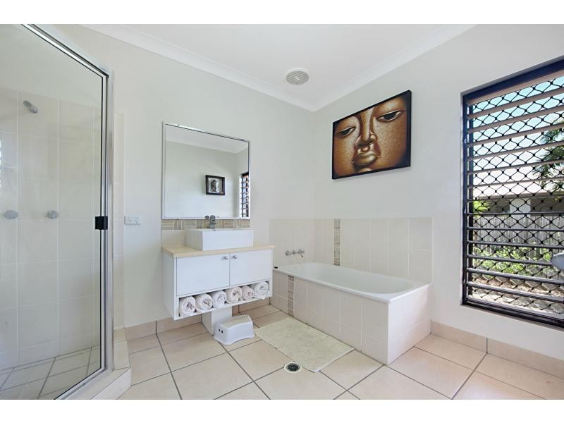 15 Cowboy Court, Kelso QLD 4815