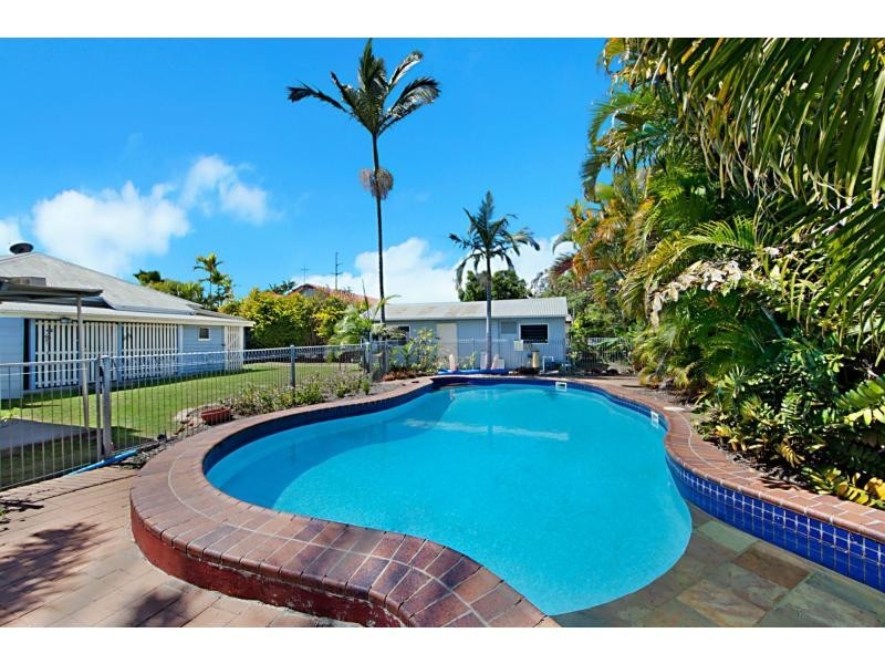 261 Stuart Drive, Wulguru QLD 4811