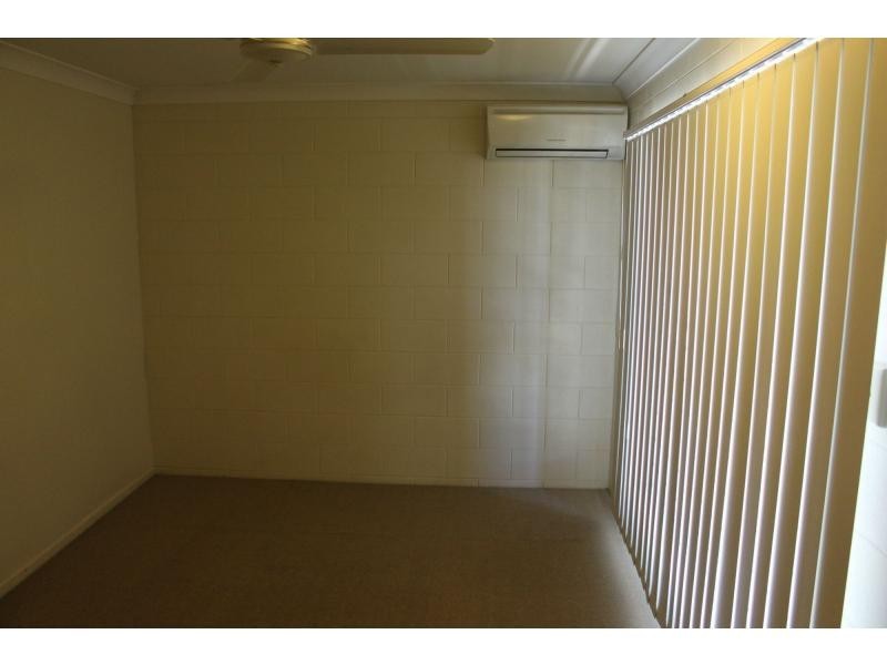 6/201 Kings Road, Pimlico QLD 4812