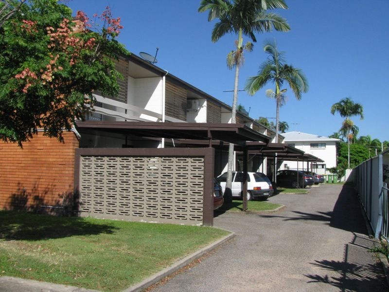 6/201 Kings Road, Pimlico QLD 4812