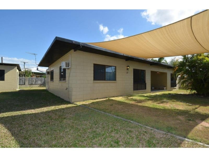 37 Munbilla Drive, Kelso QLD 4815