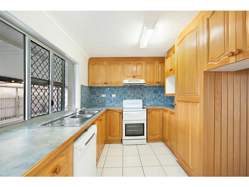 2 Fullerton Court, Kirwan QLD 4817