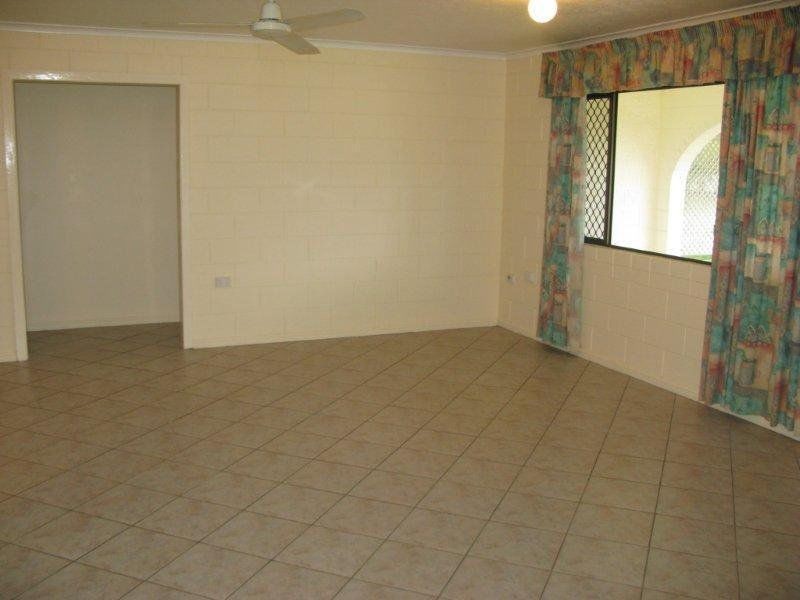 11 Salina Drive, Kelso QLD 4815