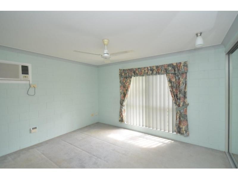 212 Upper Miles Avenue, Kelso QLD 4815