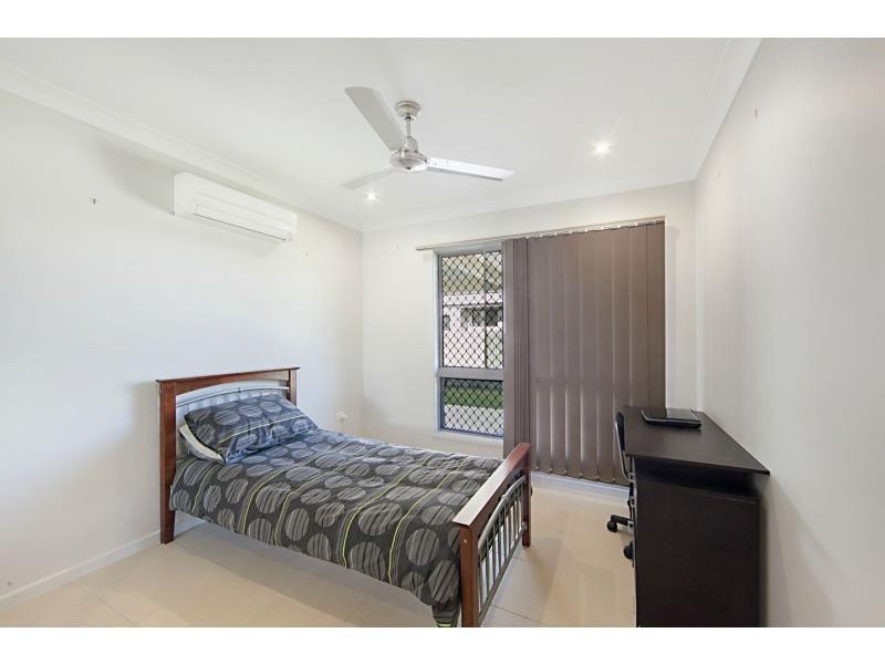 10 Dillon Street, Mount Louisa QLD 4814