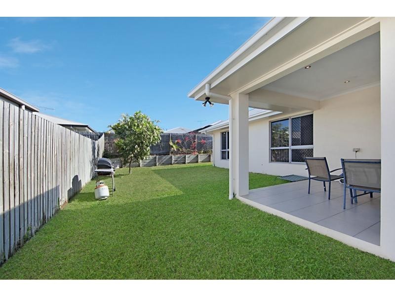 10 Dillon Street, Mount Louisa QLD 4814