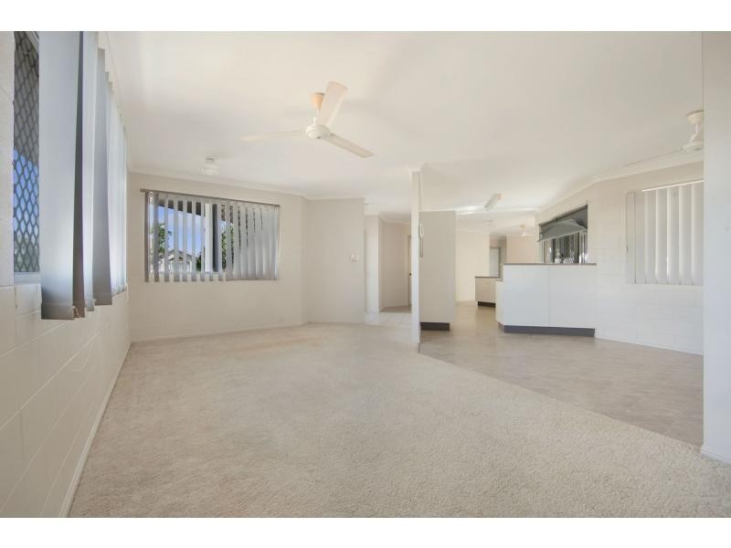 29 Amber Avenue, Rasmussen QLD 4815