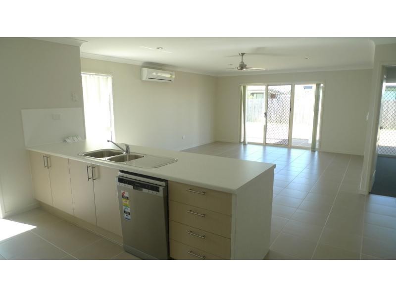 72 Bonnett Road, Mount Low QLD 4818