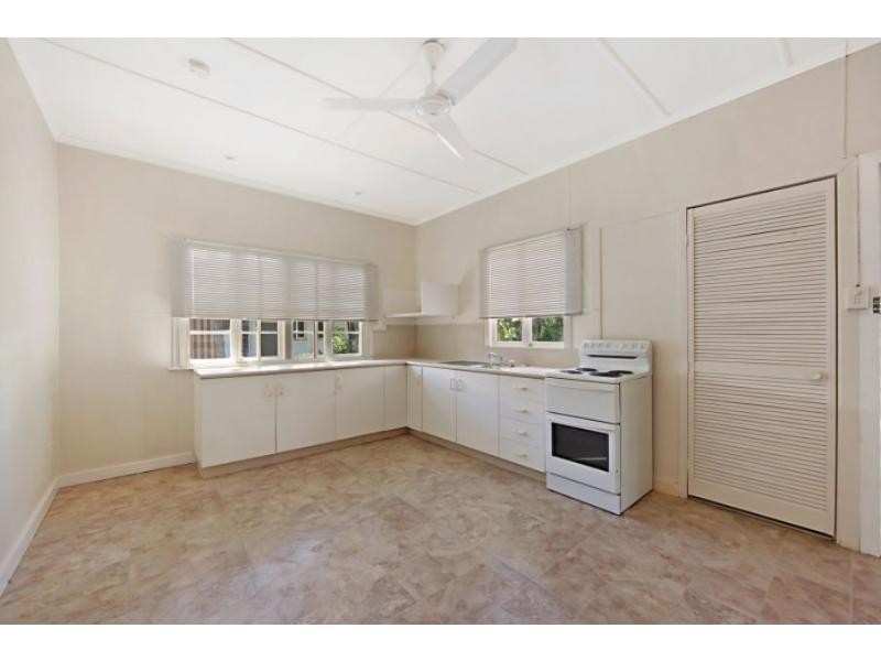 11 Sunderland Street, Garbutt QLD 4814