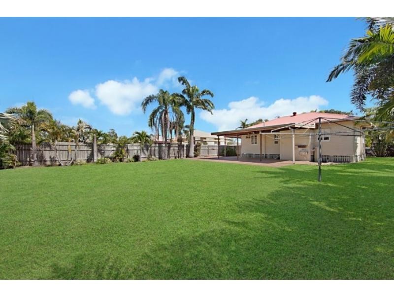 11 Sunderland Street, Garbutt QLD 4814