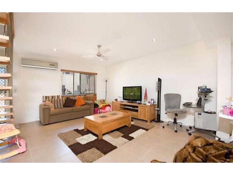 102/1 Burnda Street, Kirwan QLD 4817